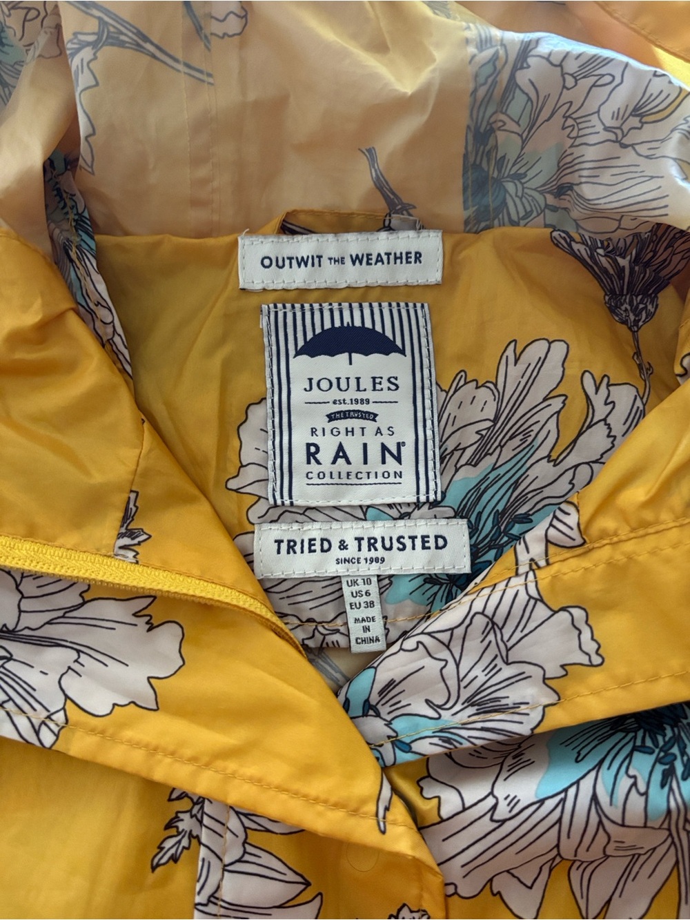 Yellow Raincoat with white and light blue flowers - Joules - Picture 3 of 5